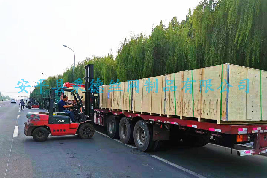 出口非洲護欄網