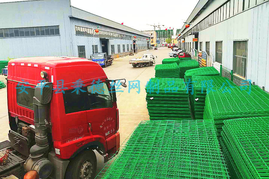 廣州高速公路護欄網項目